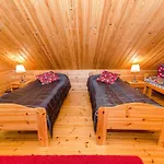 Kaeraenkaemoekki By Interhome Kolinkylä