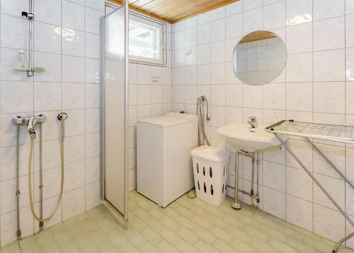 Kaeraenkaemoekki By Interhome Kolinkylä